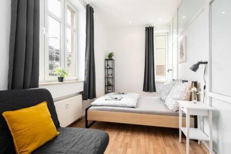 2bedroom In Historic Near Nymphenburg Palace Apartment *